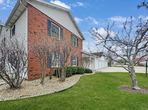 4111 81st PLACE #32A, Kenosha, WI 53142