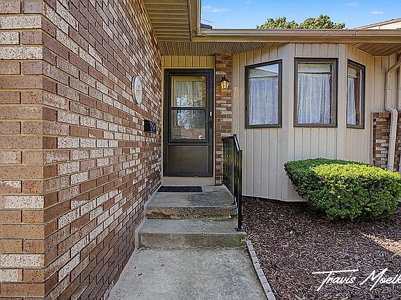 2nd image of 8537 Elkwood Dr SW #77