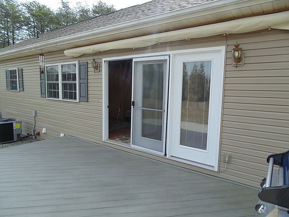 Deck with electric awning