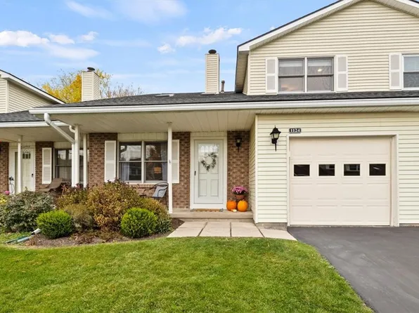 1124 Cunningham Dr, Victor, NY 14564