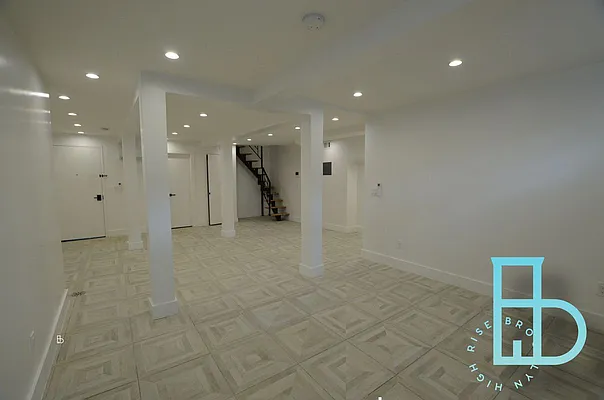 Rented by Brooklyn High Rise LLC | media 33