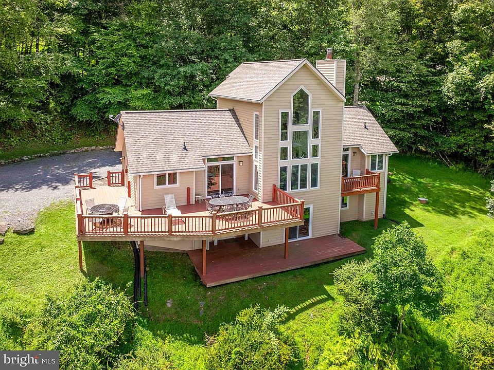 1st image of 164 Grandview Dr