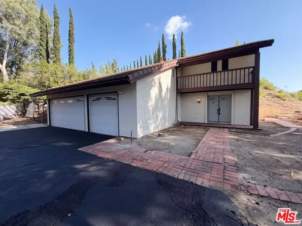 11569 Viking Ave, Porter Ranch, CA 91326