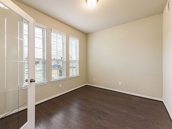 5th image of 17630 Cypress Hilltop Way