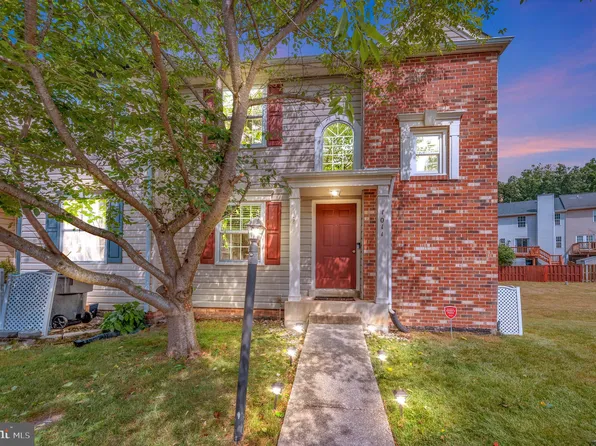 1011 Wind Ridge Dr, Stafford, VA 22554