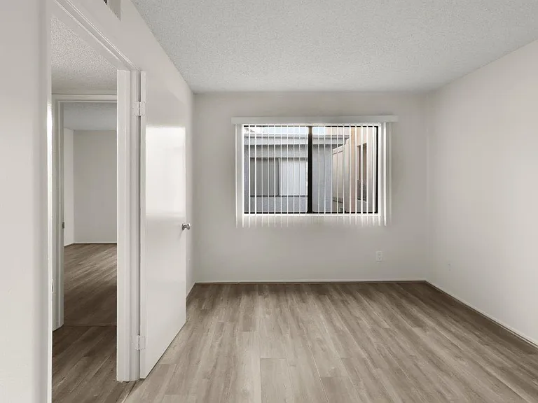 4608 Vista Del Monte Ave — Photo 27