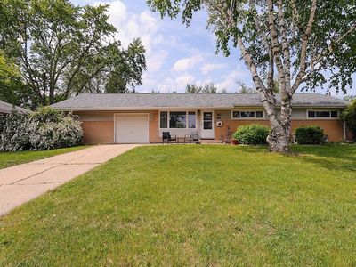 80 Flagstaff Ln, Hoffman Estates, IL, 60169