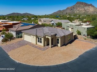 5620 W Triangle X Pl, Tucson, AZ 85713