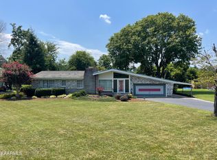 7237 Oakmeade Rd, Powell, TN 37849