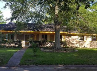 3766 River Pine Dr, Moss Point, MS 39563