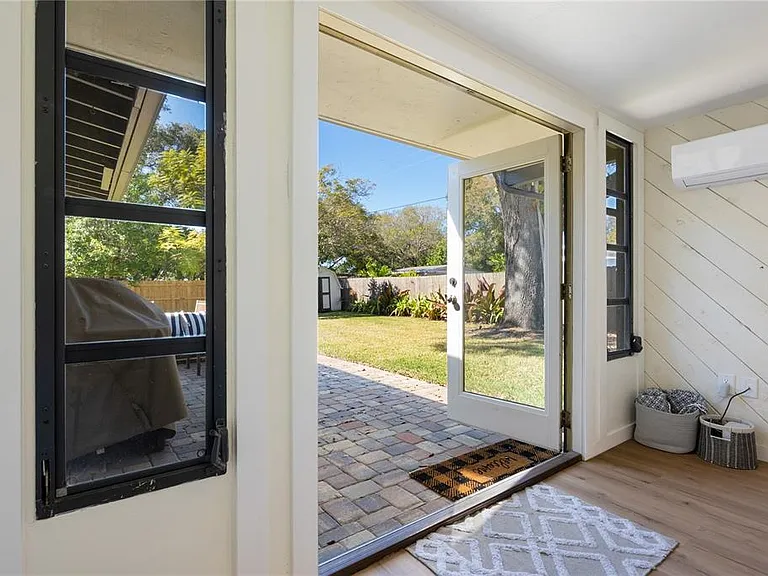 2311 Waldemere St #A — Photo 14