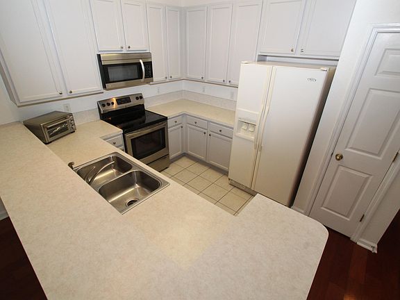 4th image of 5967 Rocky Mount Dr