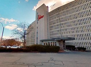 200 Swanton St APT 440, Winchester, MA 01890