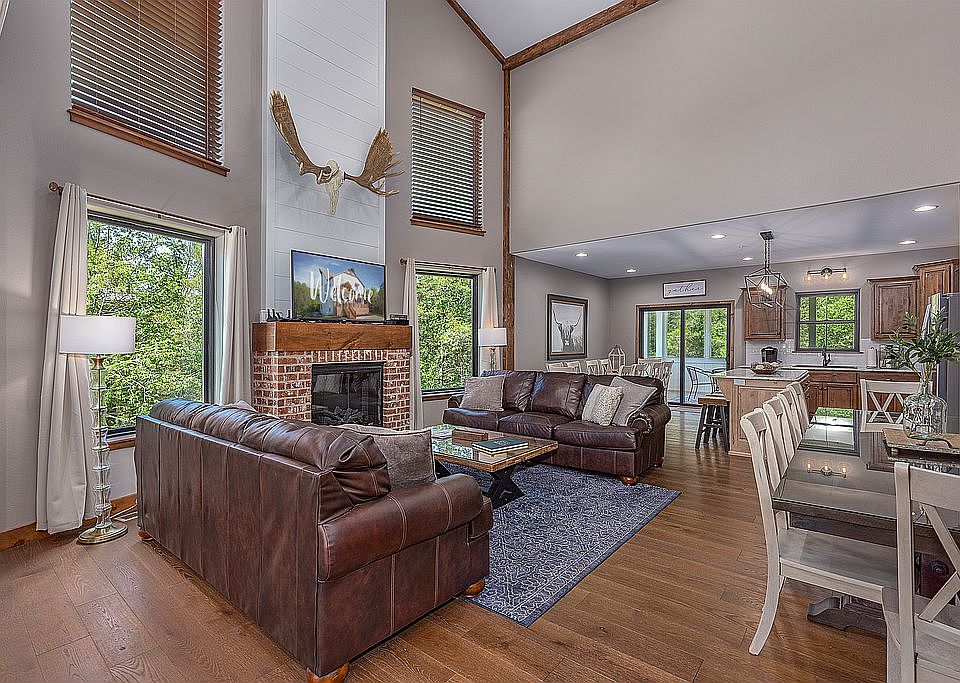 311 Deep Frst 53, Hollister, MO 65672 Zillow