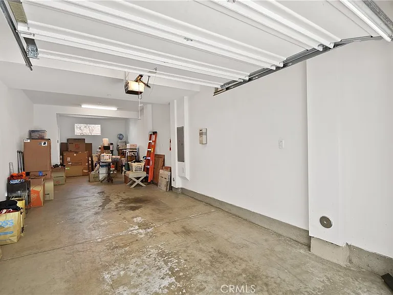 257 Elm Ave — Photo 20