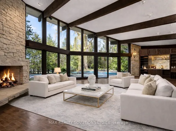 88 Bayview Rdg, Toronto, ON M2L 1E6