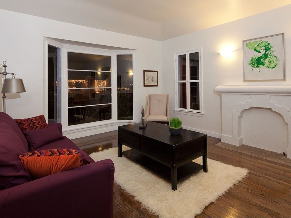 1st image of 662 Fraser Ave