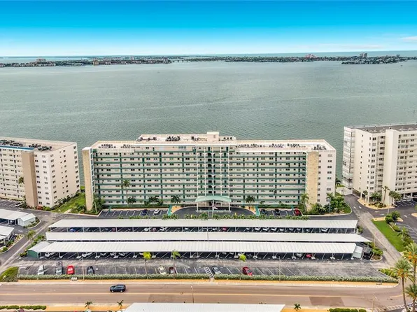 6020 SHORE BOULEVARD S #211, GULFPORT, FL 33707