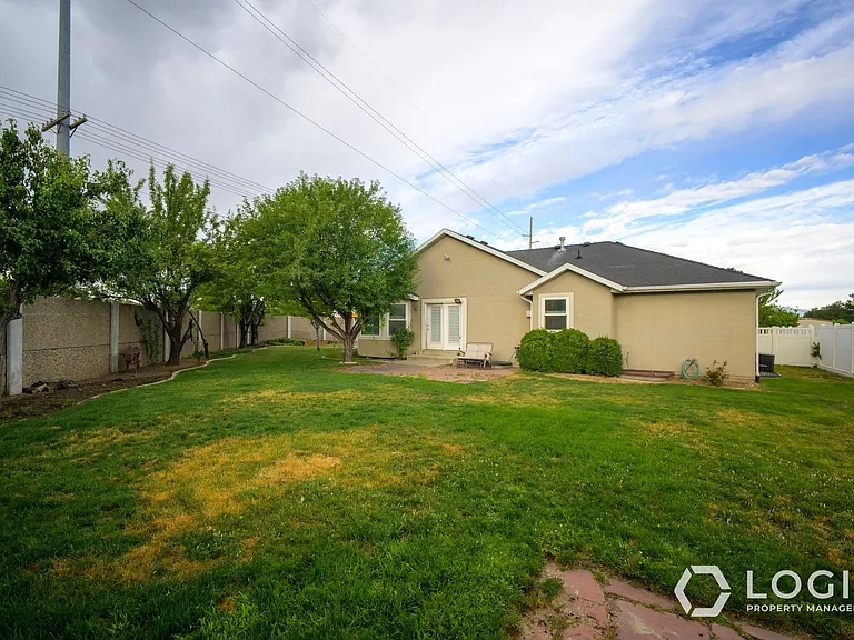 9385 S Tortellini Dr — Photo 3