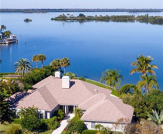2nd image of 1840 Cutlass Cove Dr