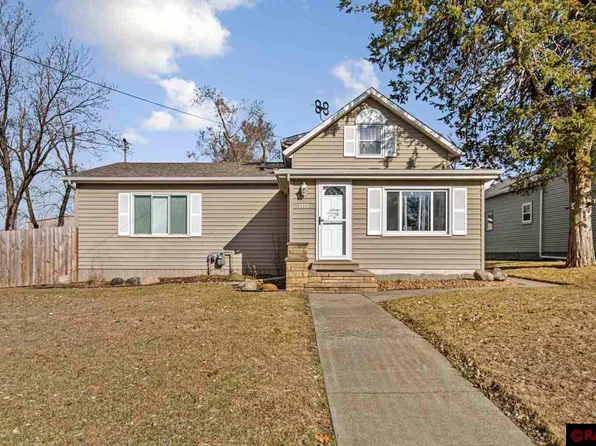 1715 2nd Ave, Mankato, MN 56001