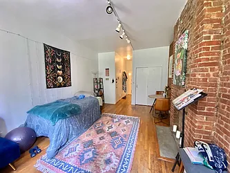 Rented by CJ Net Inc.