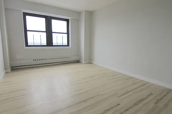 Rented by Bohemia Realty Group | media 13
