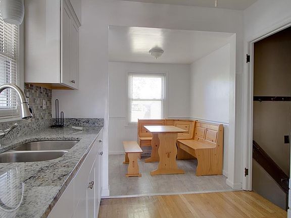 5th image of 4602 Albertly Ave