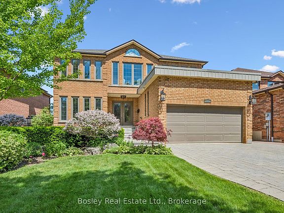 3rd image of 1217 Sugar Maple Ct