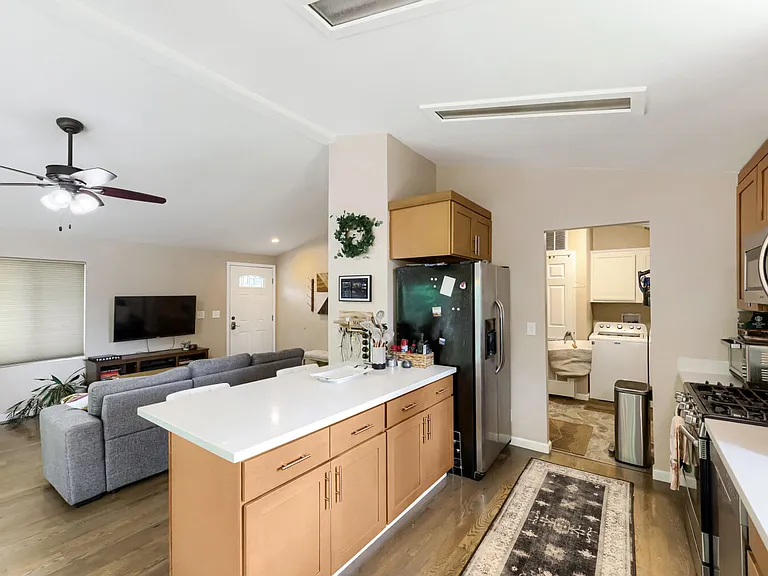 23332 E Echo Lake Rd — Photo 24