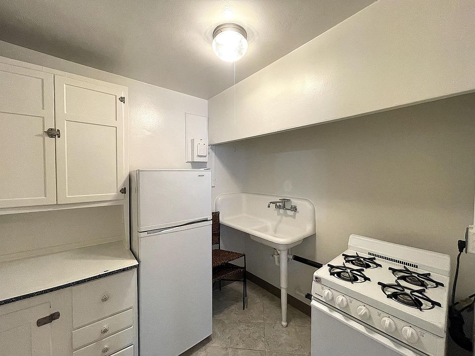 1st image of 37 W Saint Clair St APT 301