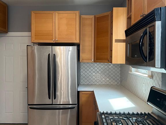 3rd image of 3023 N Christiana Ave #1