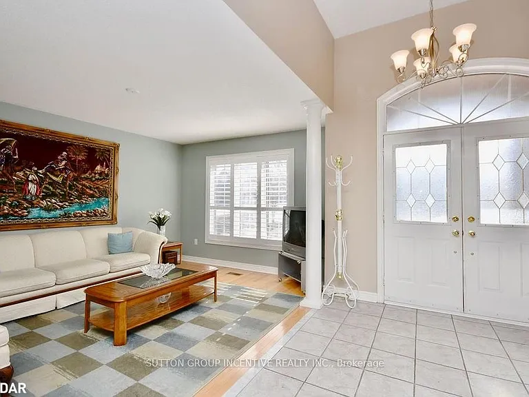46 Jewel House Ln #1 — Photo 5