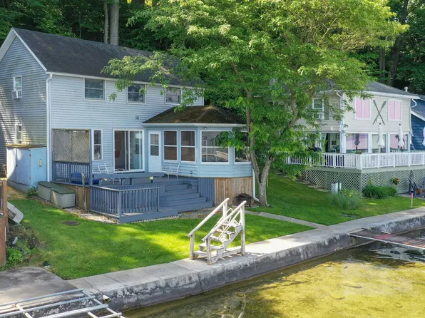 68584 Hill St, Sturgis, MI 49091