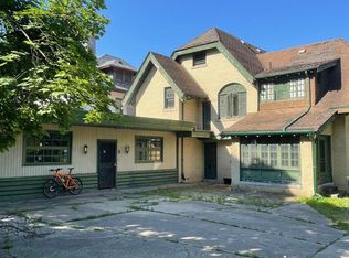 7370 La Salle Blvd, Detroit, MI 48206