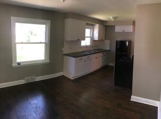 1703 Brainard Rd, Lyndhurst, OH 44124