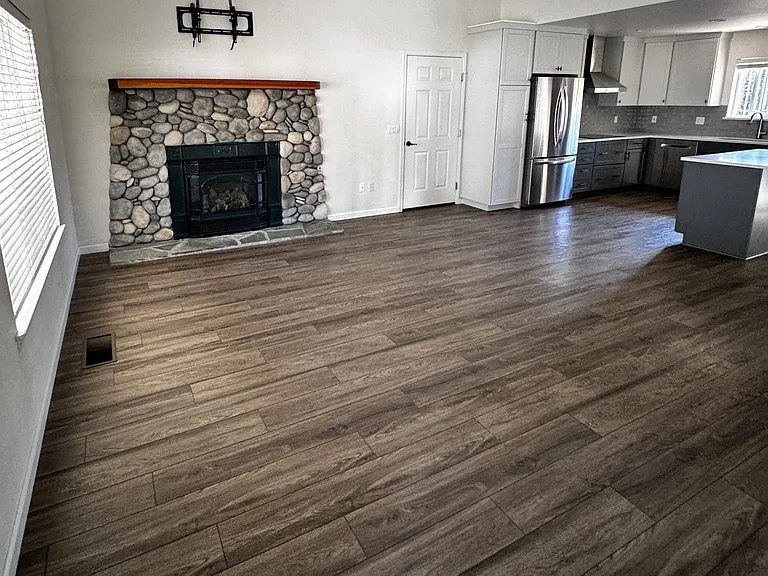 1541 Village Way — Photo 1