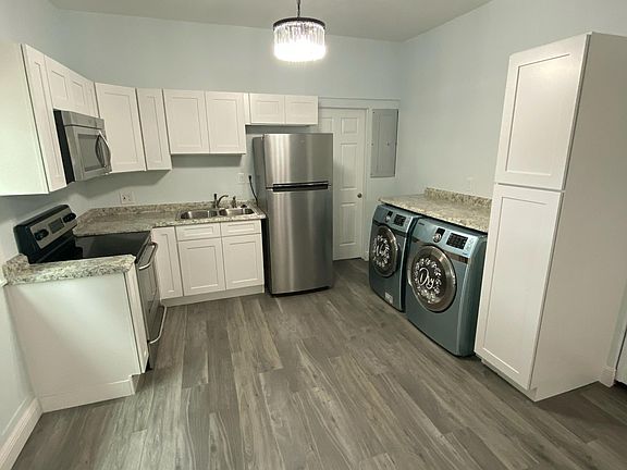 2nd image of 1202 Missouri Ave Unit A