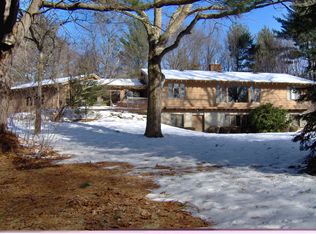 57 Perkins Row, Topsfield, MA 01983