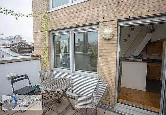 3rd image of 56 Saint Marks Pl APT 9C