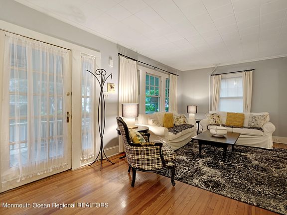 4th image of 133 Mount Tabor Way