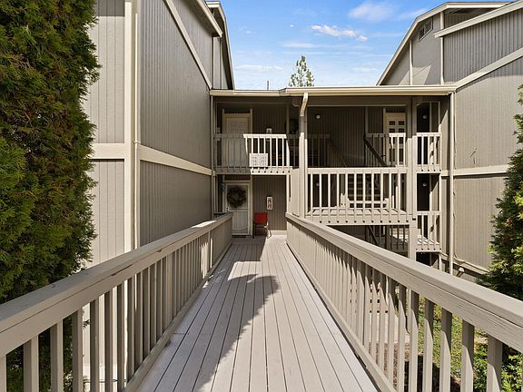 2nd image of 6019 E 6th Ave APT L106