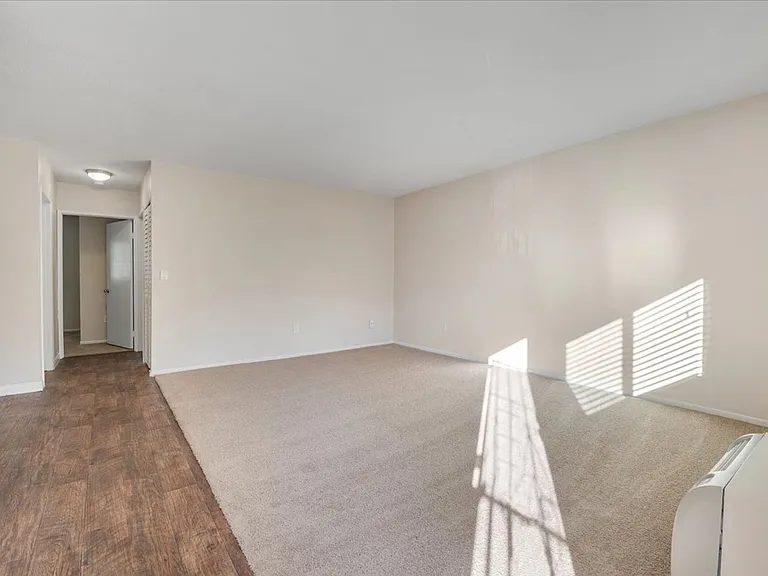 Kenora Terrace Apartments - Spring Valley, CA — Photo 13