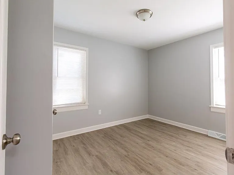 11665 Norborne — Photo 10