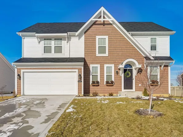 6111 Harrison Ln, Canal Winchester, OH 43110