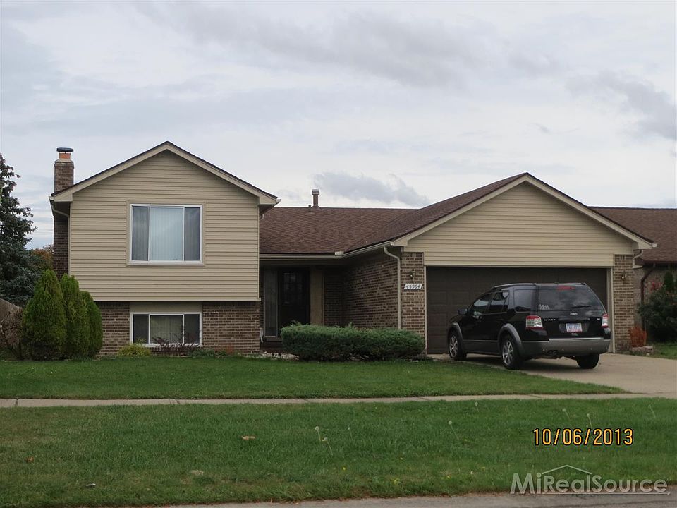 1st image of 45994 Plum Grove Dr