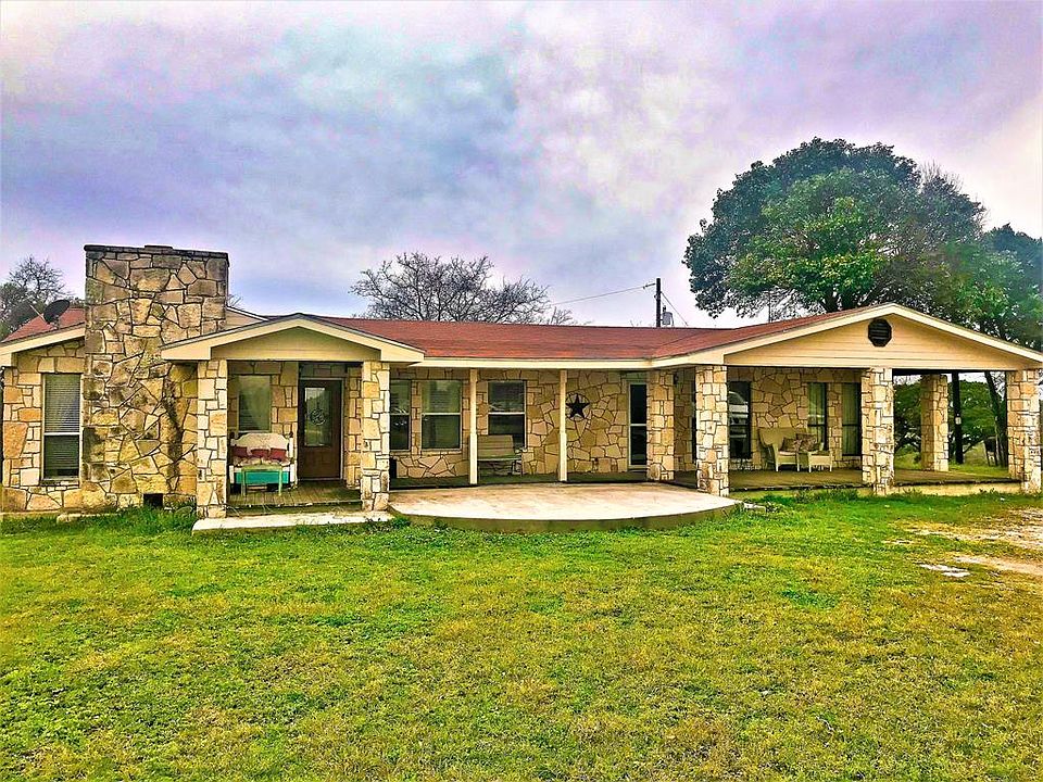 1st image of 203 Hilltop Dr