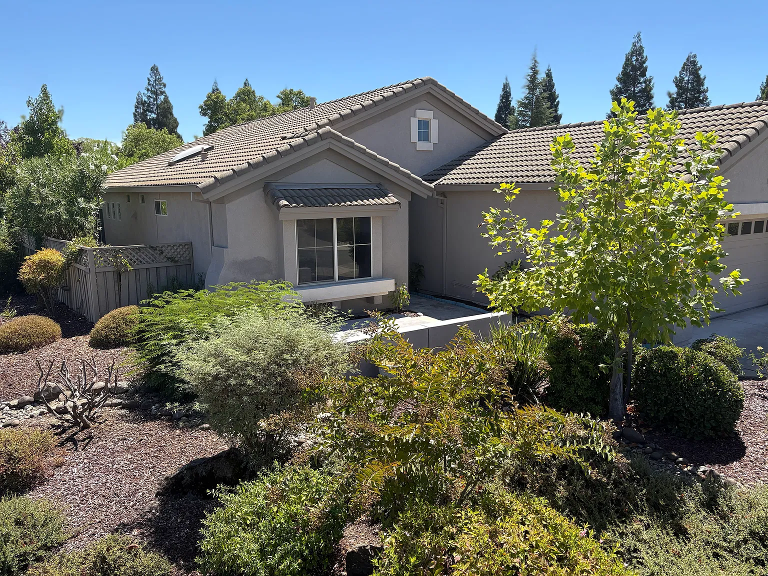 1765 Mary Rose Ln — Photo 1