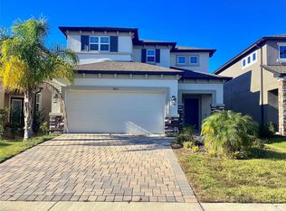 3023 Adams Cross Dr, Zephyrhills, FL 33540