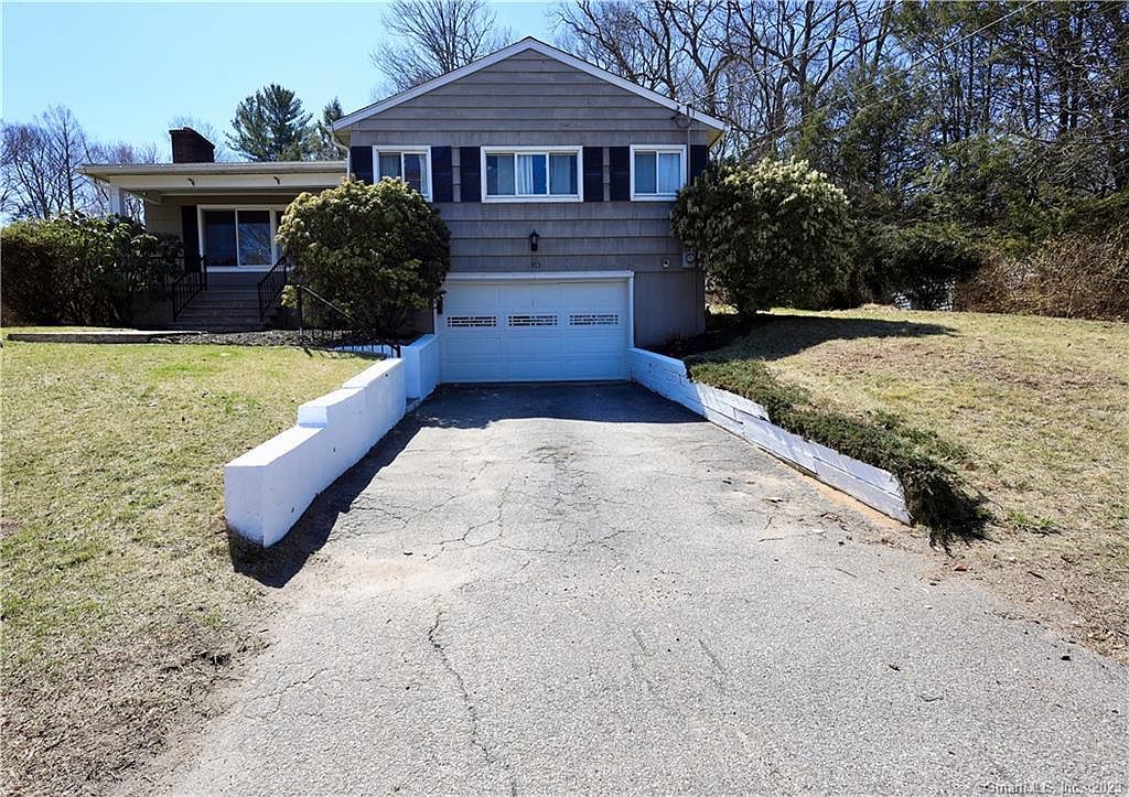 415 Bunker Hill Ave, Waterbury, CT 06708 Zillow